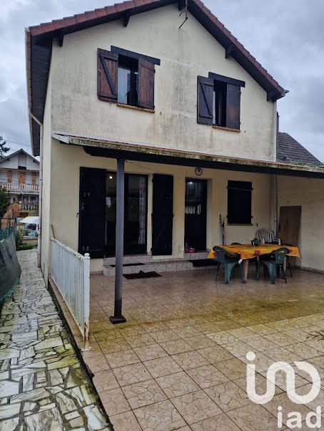 Vente maison 6 pièces 130 m² à Montfermeil (93370), 335 000 €