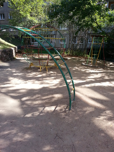 Senoviniu Nesamoniu Playground