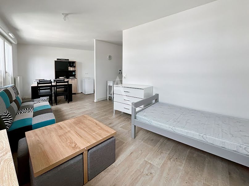 Vente appartement 1 pièce 30.7 m² à Jouy-le-Moutier (95280), 145 000 €
