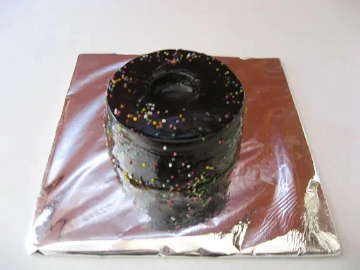 Dark Chocolate Well Cake