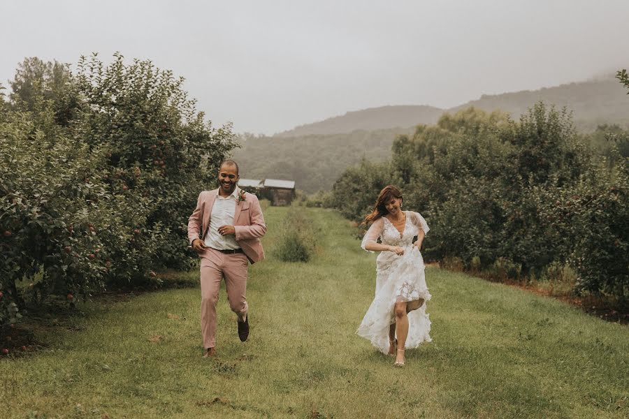 Nhiếp ảnh gia ảnh cưới Joëlle Roy-Chevarier (joellercphoto). Ảnh của 25 tháng 8 2023