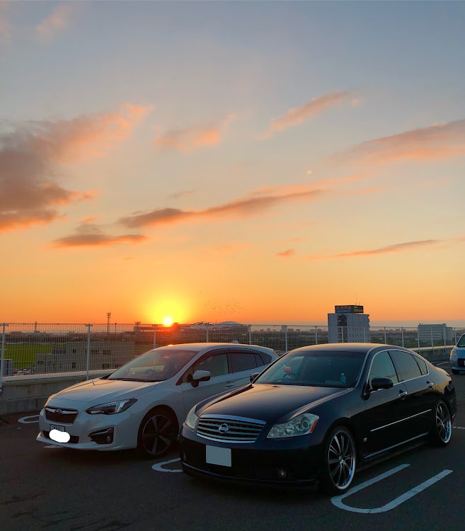 インプレッサ スポーツの夕陽の中で初コラボに関するカスタム事例の投稿画像2枚目