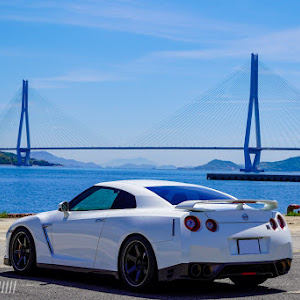 NISSAN GT-R R35