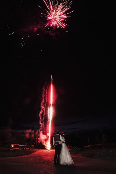 Fotógrafo de casamento Dmitriy Malyarevich (malyarevich). Foto de 2 de julho 2021