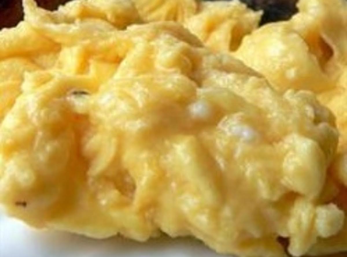 Creamy Scrambled Eggs | Just A Pinch Recipes