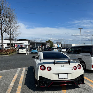 NISSAN GT-R R35
