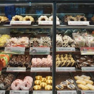 Mister Donut 甜甜圈專賣店(台中高鐵)