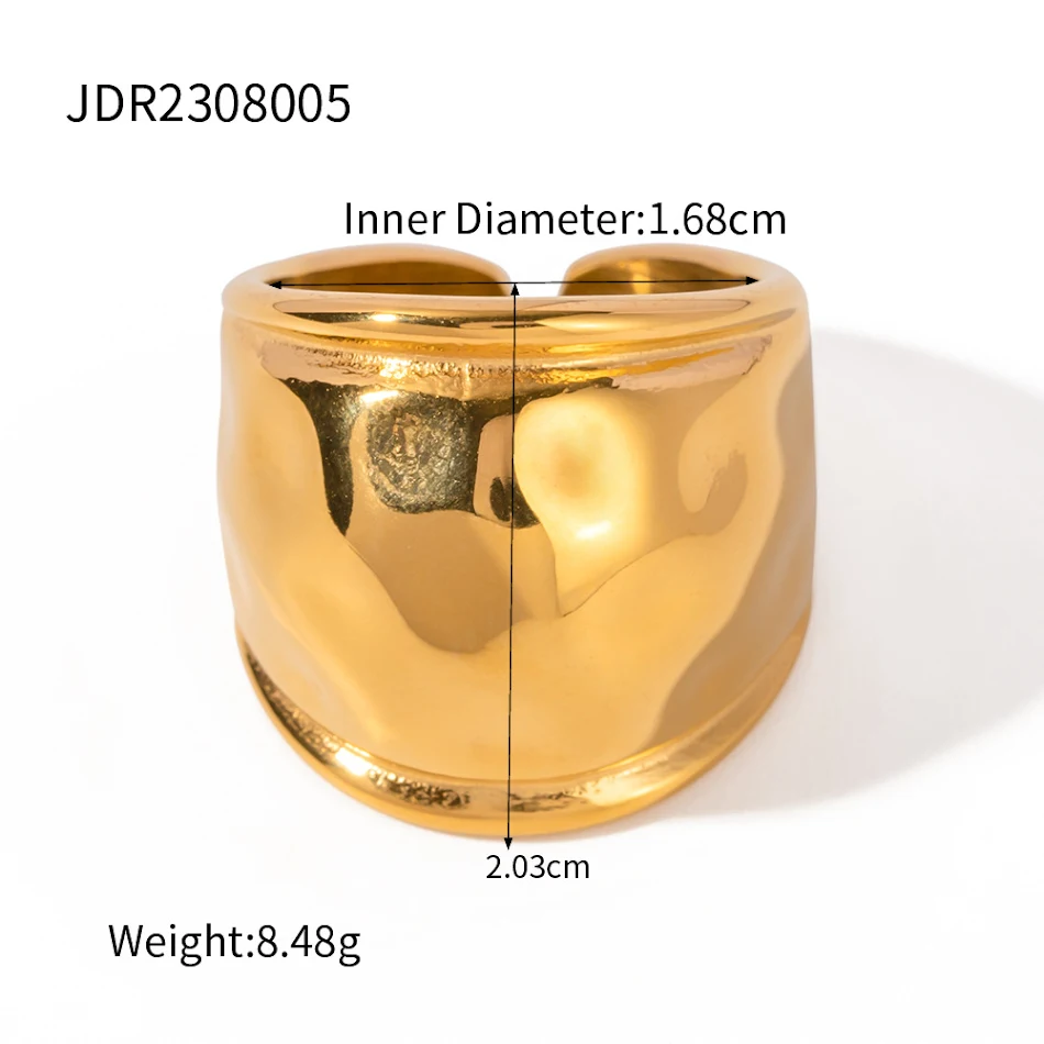 Anel duplo com lábios exagerados em aço inoxidável ouro 18K para mulheres. Adicione um toque ousado e único ao seu visual com este anel.