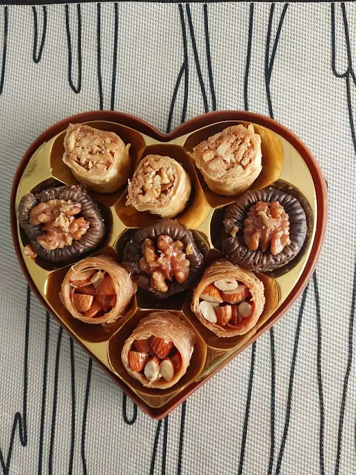 Nutty Medley Assorted Baklava Box