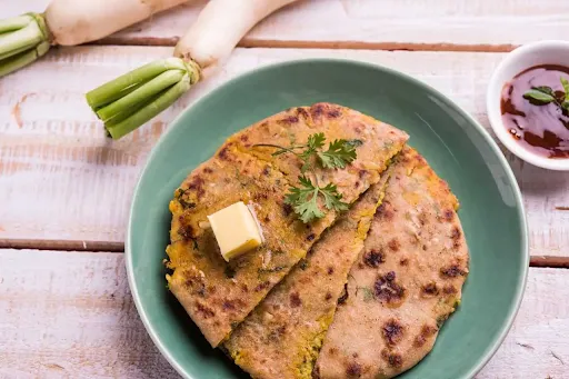 Desi Ghee Matar Tawa Paratha