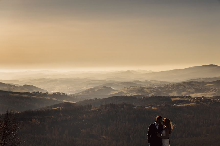 Svadobný fotograf Przemek Drabek (drabekfotografia). Fotografia publikovaná 16. apríla 2021