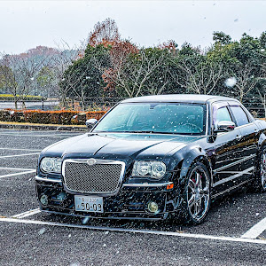 300C セダン LX35