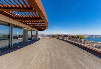 Maison avec piscine et terrasse 20