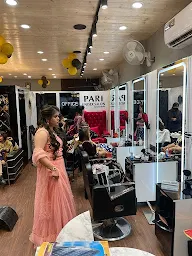 Pari Unisex Salon photo 1