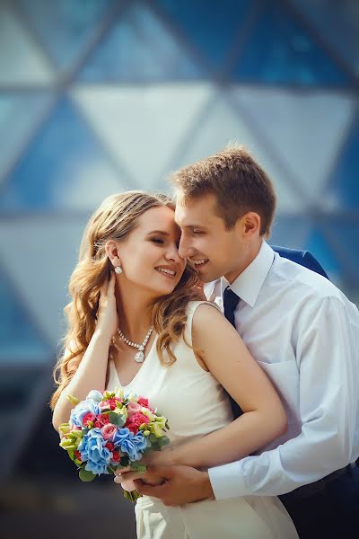 Hääkuvaaja Pavel Surkov (weddphotoset). Kuva otettu 4. helmikuuta 2018