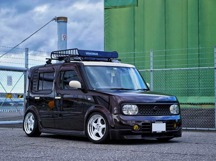 キューブのキューブ・キューブ Z11・ホイール交換・車高調整・DIYに関するカスタム事例の投稿画像2枚目
