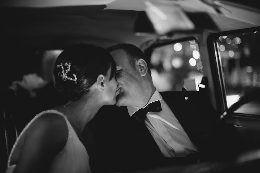 Fotógrafo de casamento Domenico Guardabascio (9apfbml). Foto de 28 de outubro 2022