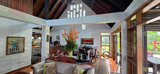 Villa with pool 5