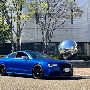 RS5 クーペ B8