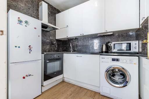 Apartment 5