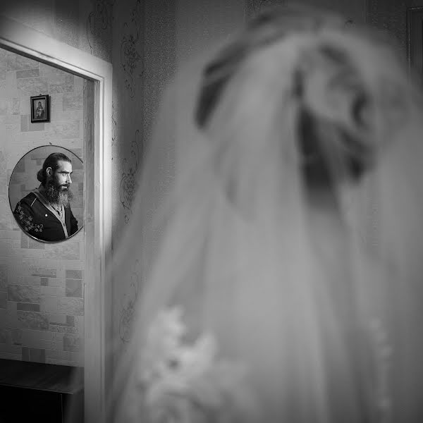 Fotógrafo de bodas Vadim Konovalenko (vadymsnow). Foto del 19 de febrero 2018