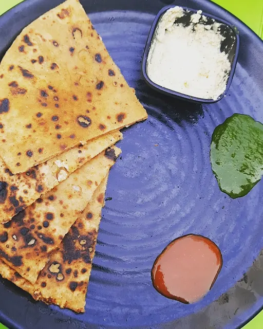 Tandoori Aloo Pyaz Paratha