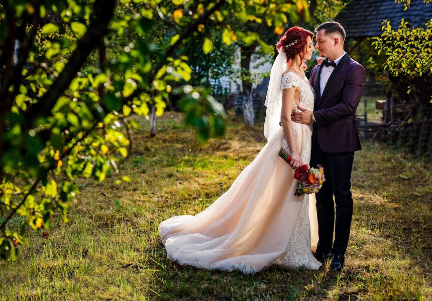 Wedding photographer Bita Corneliu (corneliu). Photo of 9 November 2019