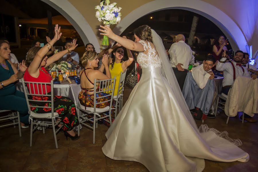 Wedding photographer Anyelo Cardona (anyelocardona). Photo of 5 March 2019