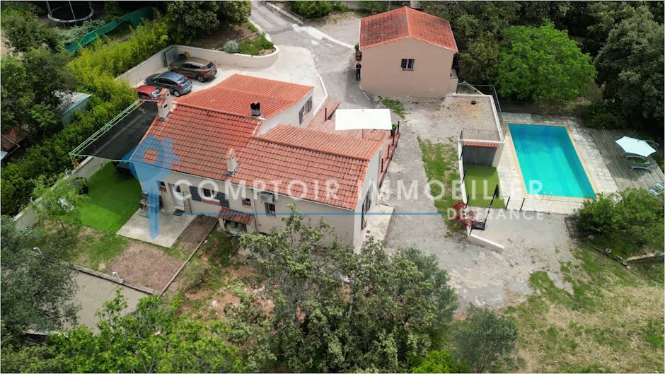 Vente villa 7 pièces 170 m² à Flayosc (83780), 499 000 €