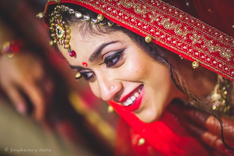 Wedding photographer Sashi Roy (sashi). Photo of 12 December 2020