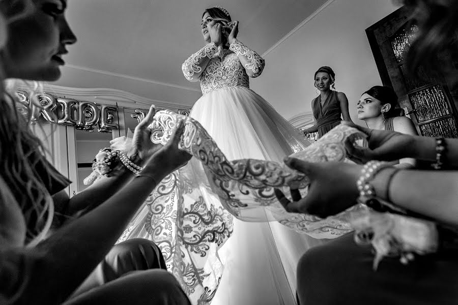 Wedding photographer Claudiu Negrea (claudiunegrea). Photo of 25 May 2019