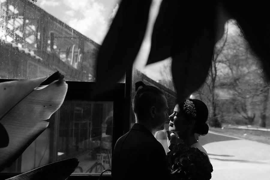 Wedding photographer Natalya Petrova (miraza). Photo of 24 April 2015