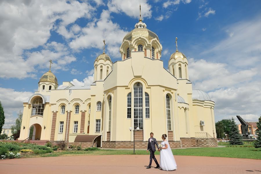 Wedding photographer Vladimir Dmitrovskiy (vovik14). Photo of 26 August 2020