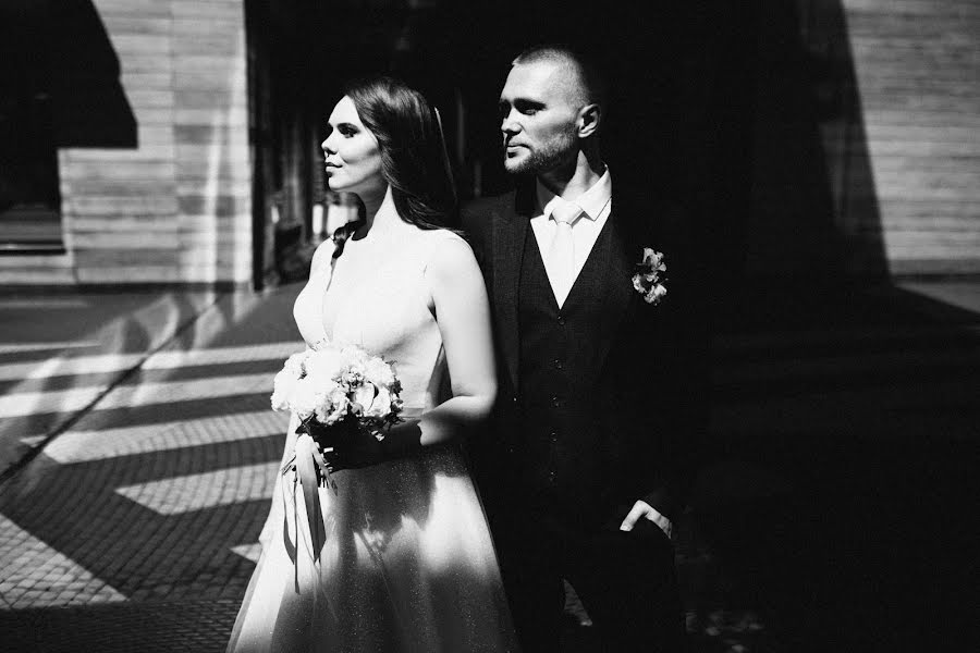 Fotógrafo de casamento Snezhana Ryzhkova (sneg27). Foto de 6 de agosto 2021