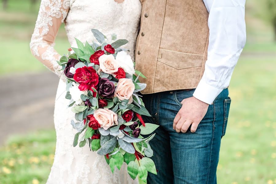 Fotógrafo de casamento Britani Edwards (britaniedwards). Foto de 8 de setembro 2019