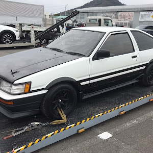 カローラレビン AE86