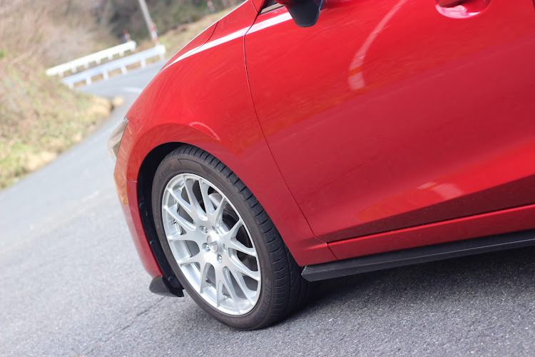 アクセラスポーツのコーティング・洗車・Mazda3・ツヤ・洗車道場に関するカスタム事例の投稿画像3枚目