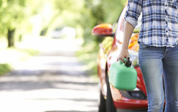 Running Out of Gas Ruins Your Car, running out of fuel, running on empty, effects of driving your car on empty, is it bad to run a car on low fuel