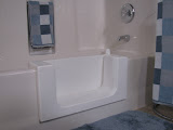 Tub Door Closed (cut out tub)