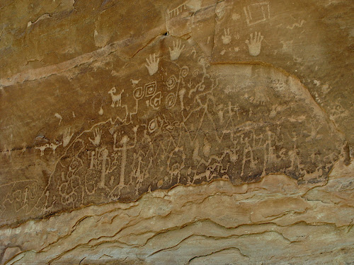 petroglyph_hike.JPG