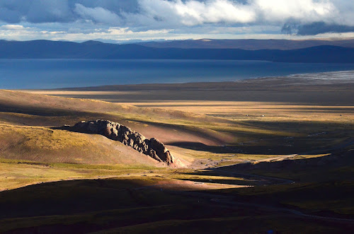 DSC_0340 - Driving to lake Namtso; May, 2011; China, Tibet, near Damxung