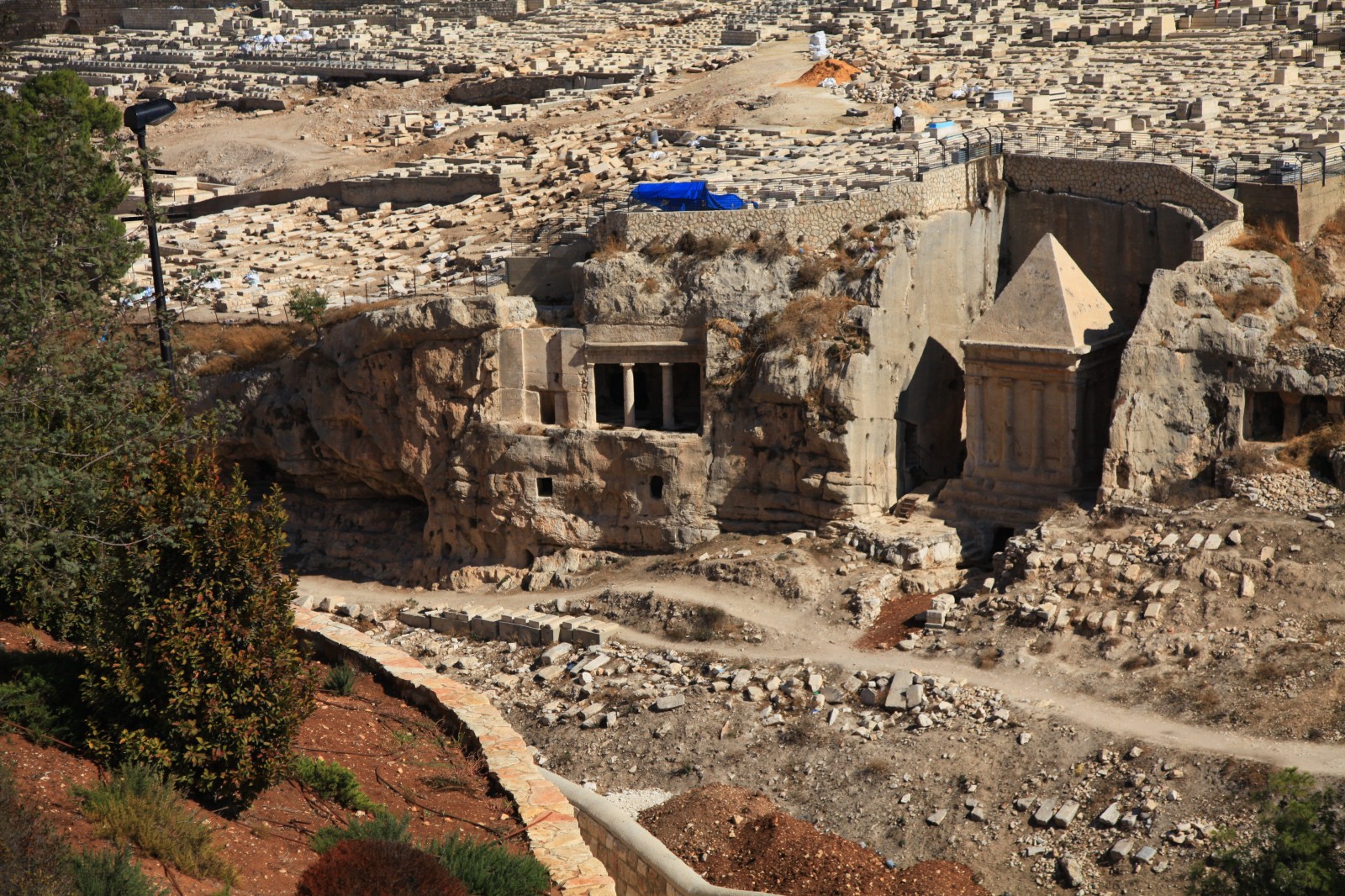 Nabatean tomb in the Jewish cemetery?