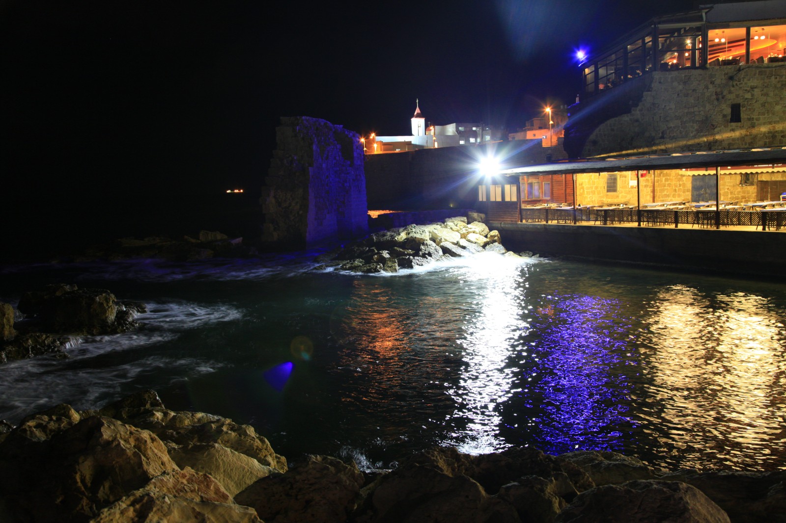 Akko boasts some quality dining options by the sea