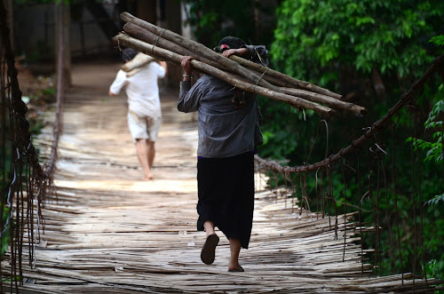 DSC_1206 - Bamboo bridge; April, 2015; Vietnam, Moc Chau