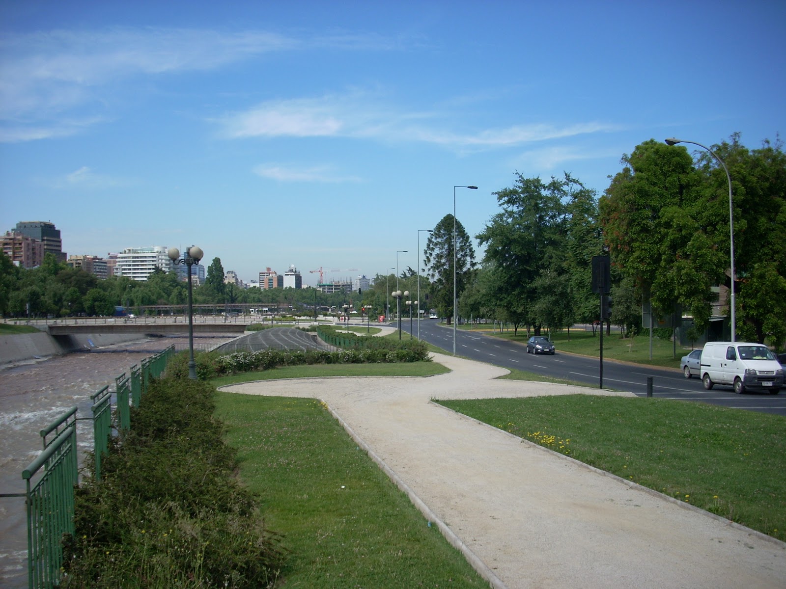 A park like this ran along much of the river running through the city, with paths well suited to bikes, and many Chilenos out on their bikes using them