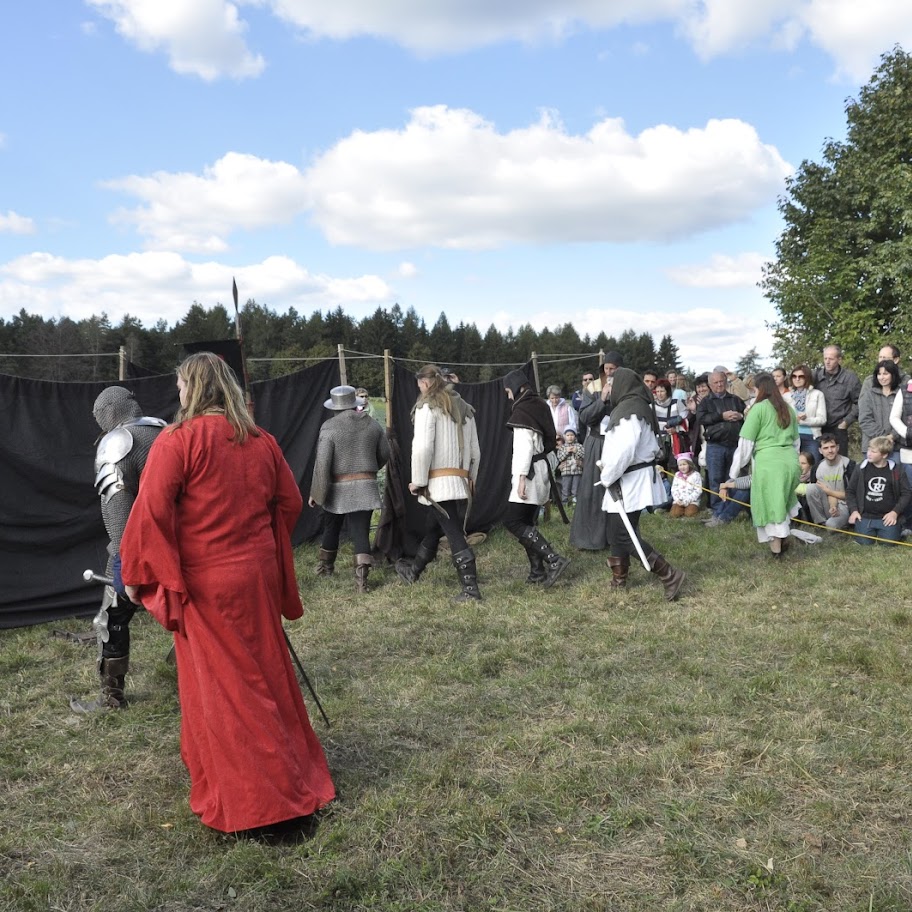 Svatováclavské jeřabinobraní - ...