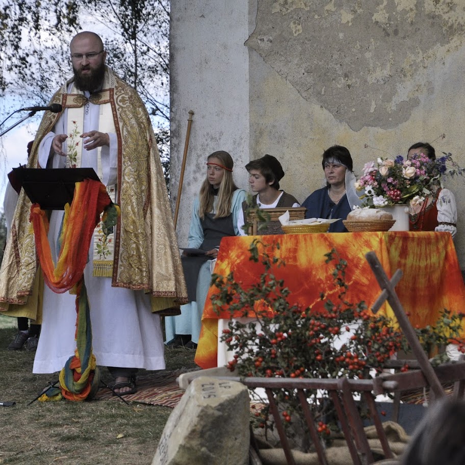 Svatováclavské jeřabinobraní - ...