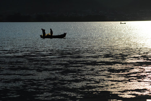 201108 Lake Er Hai Dali Yunnan - Fisherman on Erhai Lake; Summer, 2011; China, Yunnan, Dali