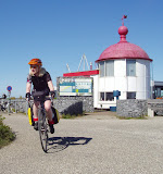 Leaving a tea stop, on the Oosterschelde near Burgh