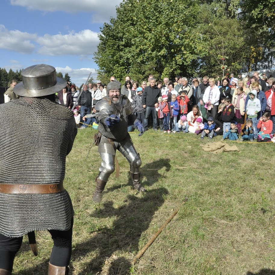 Svatováclavské jeřabinobraní - ...